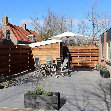 Holiday home In With Garden